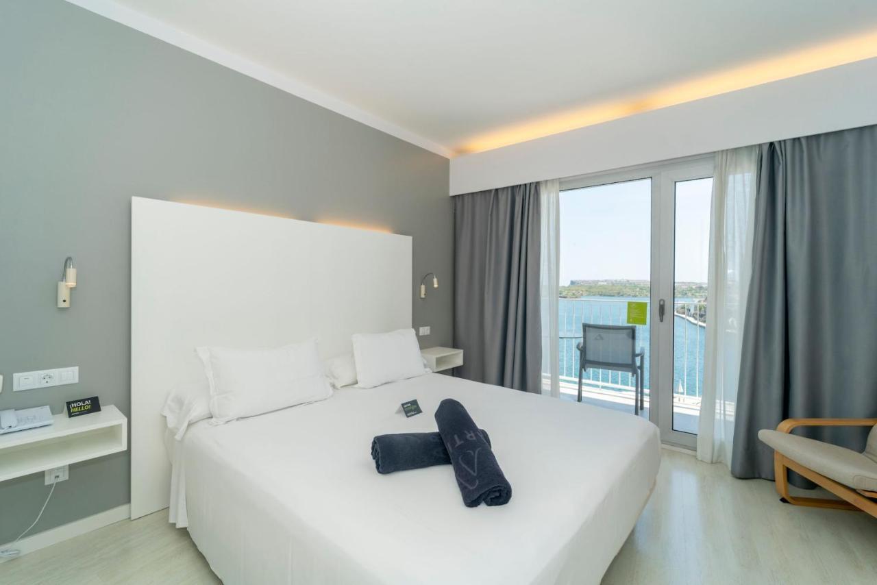 Habitación Doble con vistas a la piscina - 1 o 2 camas